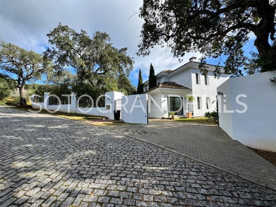 For sale villa in Los Altos de Valderrama with 5 bedrooms | BM Property Consultants