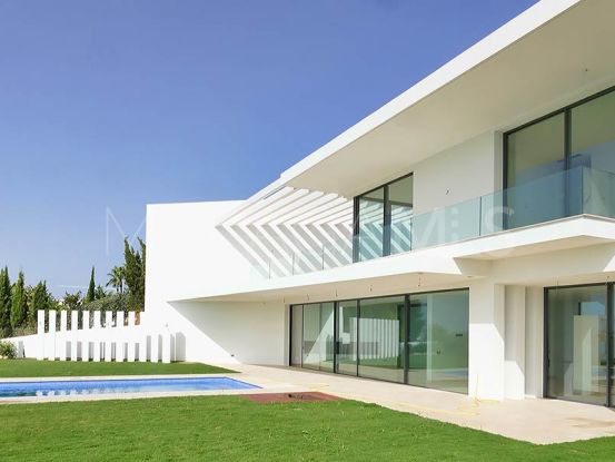 5 bedrooms villa for sale in Capanes Sur, Benahavis | Magna Estates
