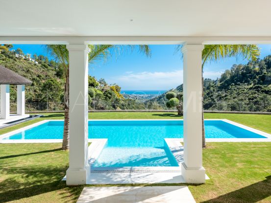 5 bedrooms villa in El Madroñal for sale | Magna Estates