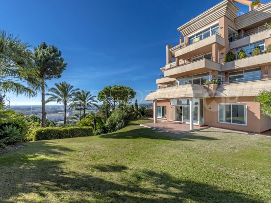 Comprar apartamento planta baja en Magna Marbella de 3 dormitorios | Magna Estates