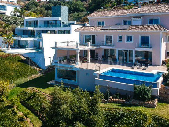 Se vende villa en Los Altos de los Monteros | Luxury Villa Sales