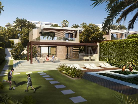 Adosado con 3 dormitorios en venta en New Golden Mile, Estepona | Luxury Villa Sales