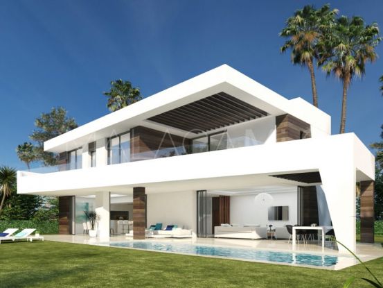 For sale villa with 3 bedrooms in La Resina Golf, Estepona | Luxury Villa Sales