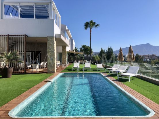 Villa en venta en Nueva Atalaya con 3 dormitorios | Luxury Villa Sales