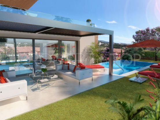 Exclusive villas in privileged location in Rio Real
