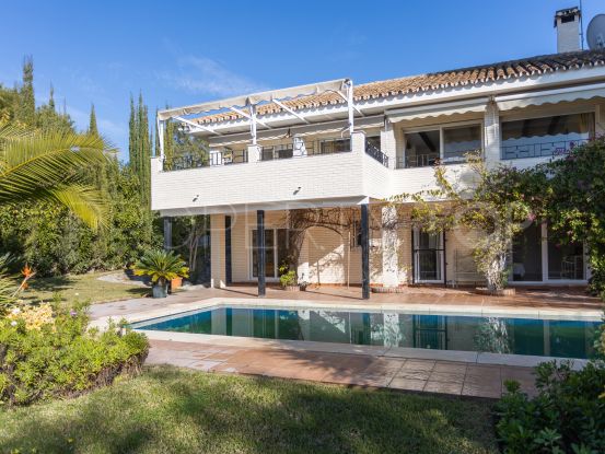 For sale 4 bedrooms villa in Guadalmina Alta, San Pedro de Alcantara | Arias-Camisón Properties