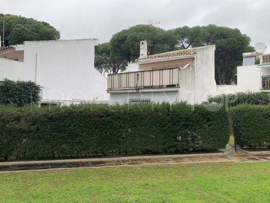 Town house for sale in Benamara, Estepona | Arias-Camisón Properties
