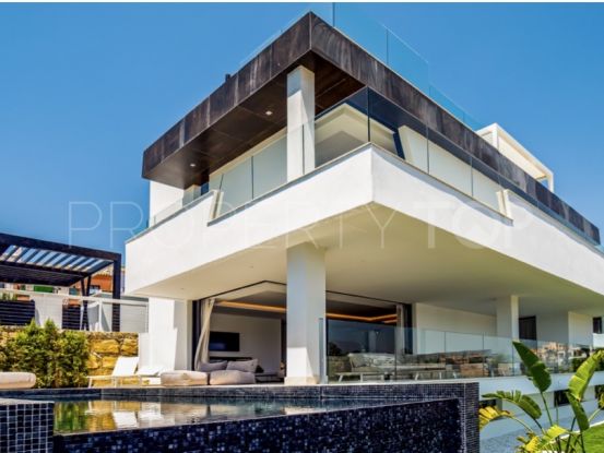 4 bedrooms villa in New Golden Mile, Estepona | NJ Marbella Real Estate