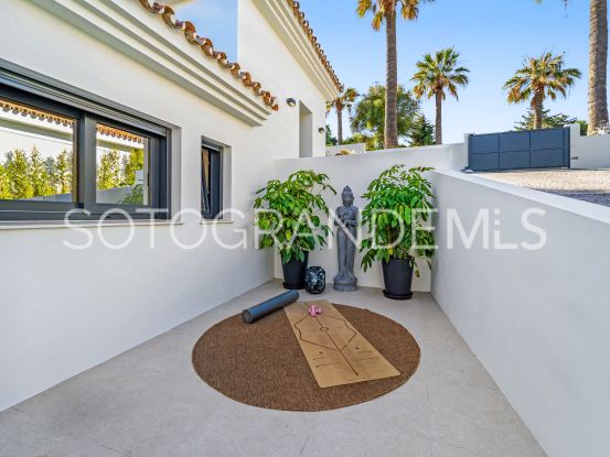 5 bedrooms villa in Sotogrande Costa for sale | Consuelo Silva Real Estate