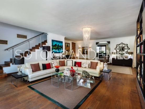 Buy Kings & Queens villa | Consuelo Silva Real Estate