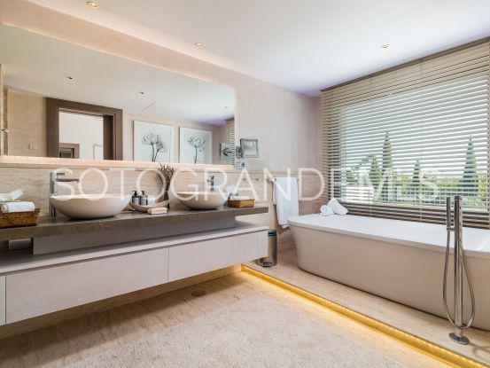 For sale villa with 6 bedrooms in Sotogrande Alto | Consuelo Silva Real Estate