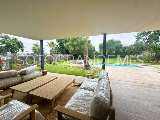 Zona B, Sotogrande Costa, villa de 5 dormitorios en venta | Consuelo Silva Real Estate