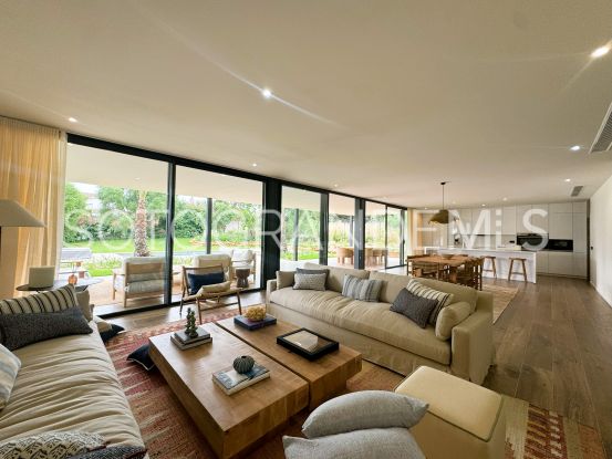 5 bedrooms villa for sale in Zona B, Sotogrande Costa | Consuelo Silva Real Estate