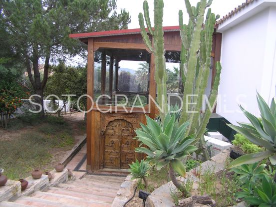 Villa en venta en Sotogrande Costa con 5 dormitorios | Consuelo Silva Real Estate