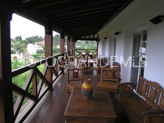 Villa en venta en Sotogrande Costa con 5 dormitorios | Consuelo Silva Real Estate