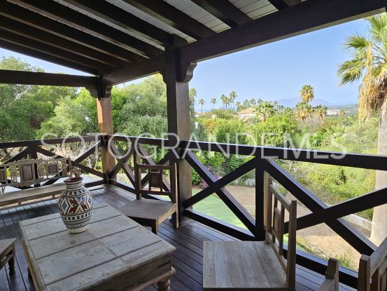 Villa en venta en Sotogrande Costa con 5 dormitorios | Consuelo Silva Real Estate