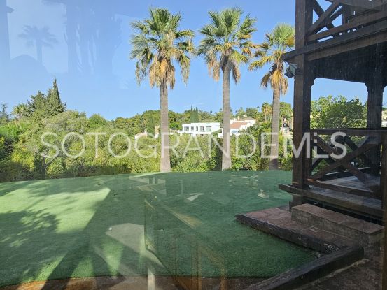Villa en venta en Sotogrande Costa con 5 dormitorios | Consuelo Silva Real Estate