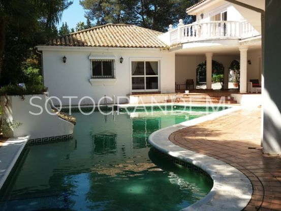 For sale villa in Sotogrande Alto Central | Consuelo Silva Real Estate