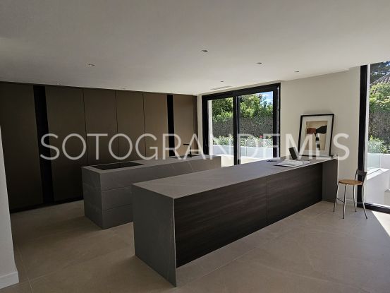 Reyes y Reinas, Sotogrande Costa, villa en venta | Consuelo Silva Real Estate