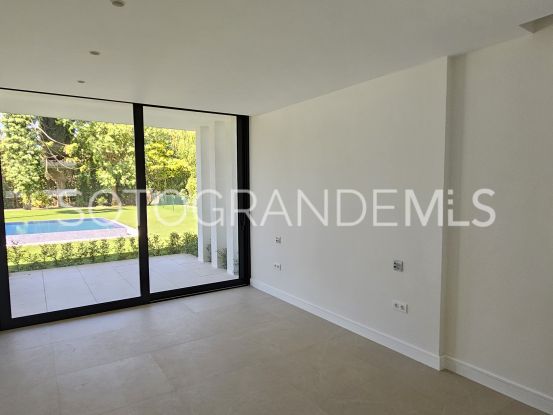 Reyes y Reinas, Sotogrande Costa, villa en venta | Consuelo Silva Real Estate