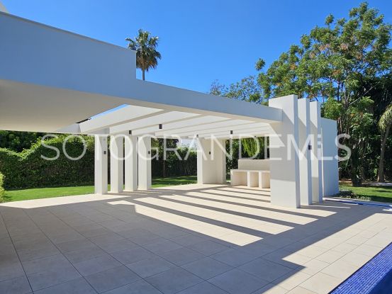 Reyes y Reinas, Sotogrande Costa, villa en venta | Consuelo Silva Real Estate