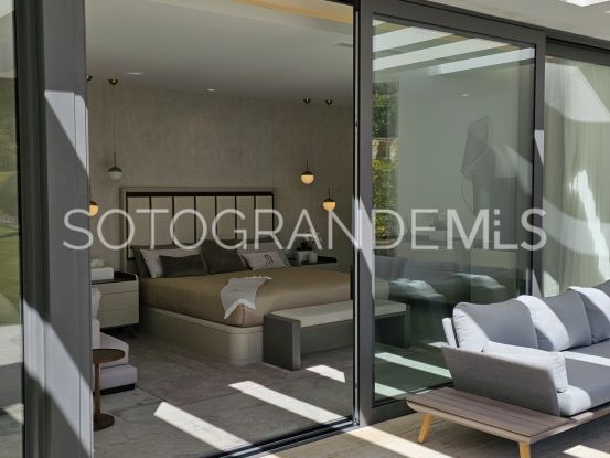 Comprar villa en La Reserva | Consuelo Silva Real Estate