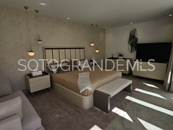 Comprar villa en La Reserva | Consuelo Silva Real Estate