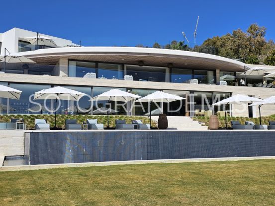 Comprar villa en La Reserva | Consuelo Silva Real Estate