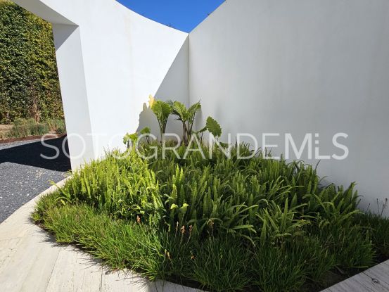 Comprar villa en La Reserva | Consuelo Silva Real Estate