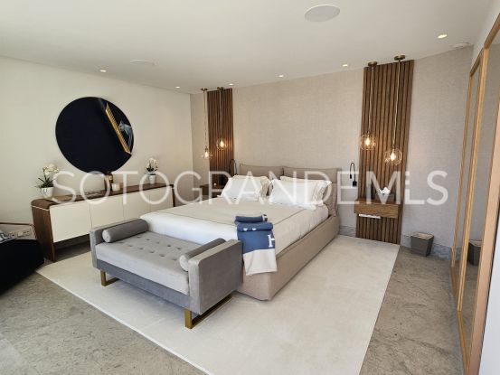 Comprar villa en La Reserva | Consuelo Silva Real Estate