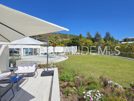 Comprar villa en La Reserva | Consuelo Silva Real Estate