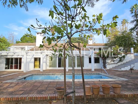 Villa de 4 dormitorios a la venta en Sotogrande Costa | Consuelo Silva Real Estate