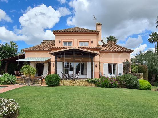 Buy villa in Sotogrande Alto with 4 bedrooms | Consuelo Silva Real Estate