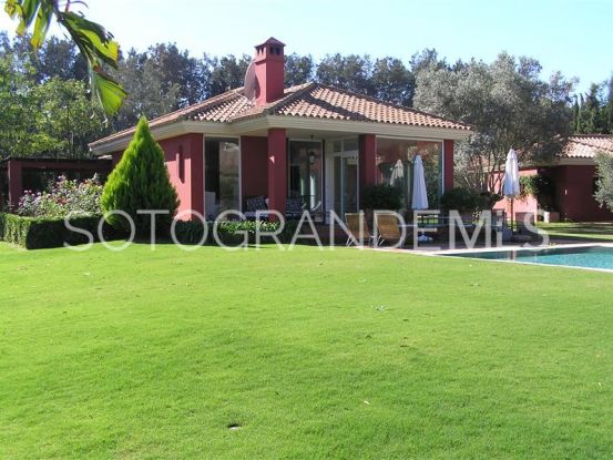 Villa with 4 bedrooms for sale in Sotogrande Costa | Consuelo Silva Real Estate