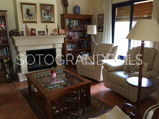 El Casar Floresta town house for sale | Consuelo Silva Real Estate