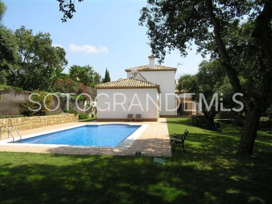 Villa in Sotogrande Alto with 4 bedrooms | Consuelo Silva Real Estate
