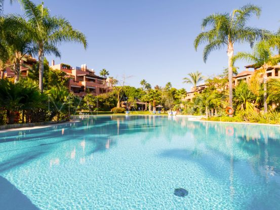For sale apartment in Alhambra del Golf with 2 bedrooms | Alcantara Estates