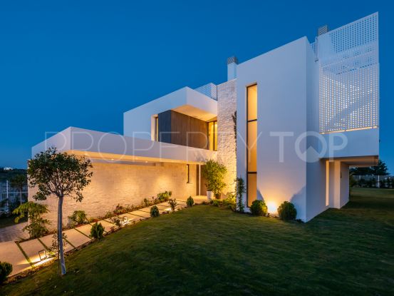Estepona, villa con 3 dormitorios a la venta | Callum Swan Realty
