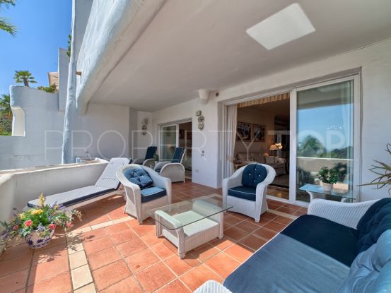 Ground floor apartment for sale in La Quinta with 3 bedrooms | Excellent Spain