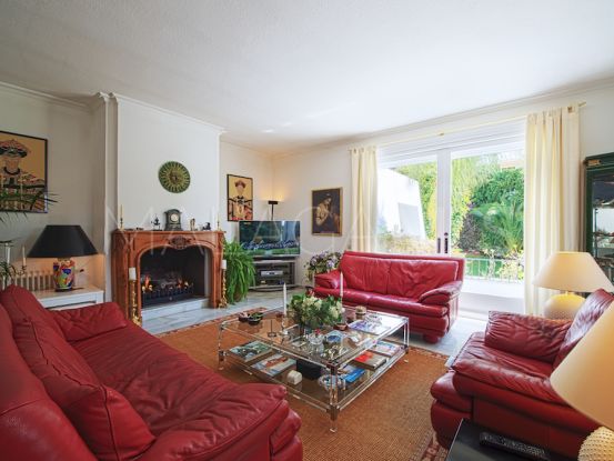 Rio Real Golf, Marbella Este, villa pareada en venta con 5 dormitorios | Excellent Spain