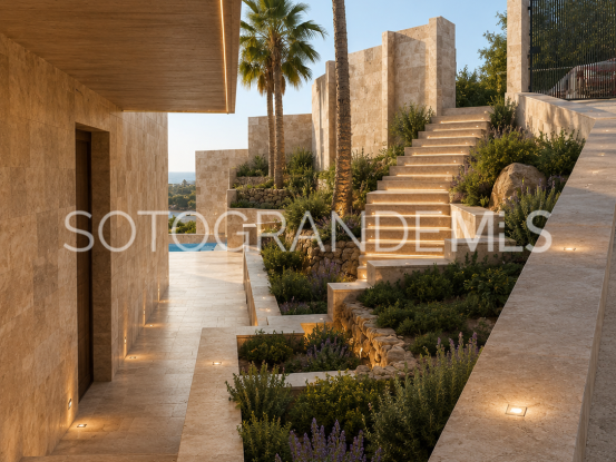 4 bedrooms villa in San Diego for sale | Holmes Property Sales