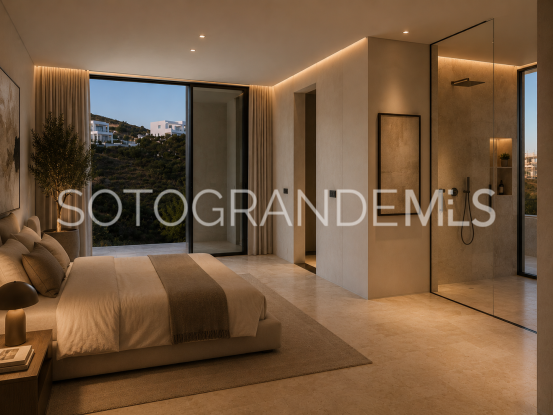 4 bedrooms villa in San Diego for sale | Holmes Property Sales