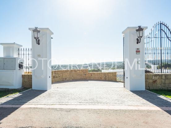 Villa en La Reserva de 5 dormitorios | Holmes Property Sales