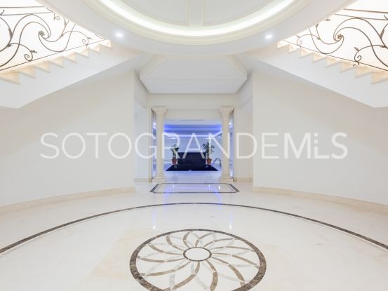 Villa en La Reserva de 5 dormitorios | Holmes Property Sales