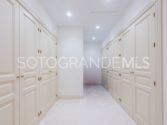 Villa en La Reserva de 5 dormitorios | Holmes Property Sales