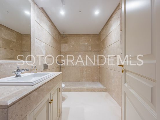 Villa en La Reserva de 5 dormitorios | Holmes Property Sales