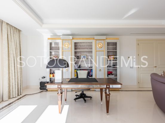 Villa en La Reserva de 5 dormitorios | Holmes Property Sales