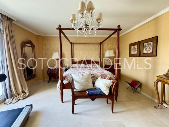 For sale duplex penthouse with 6 bedrooms in Isla Carey, Sotogrande Marina | Holmes Property Sales