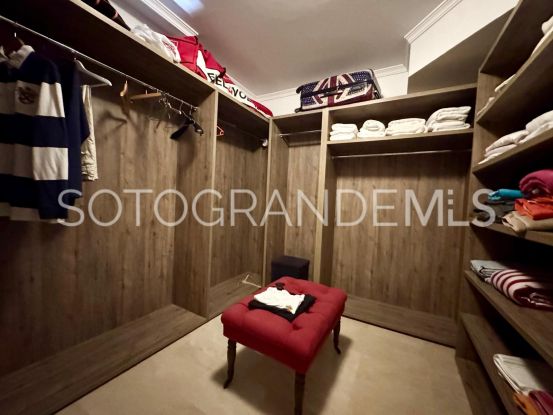 For sale duplex penthouse with 6 bedrooms in Isla Carey, Sotogrande Marina | Holmes Property Sales