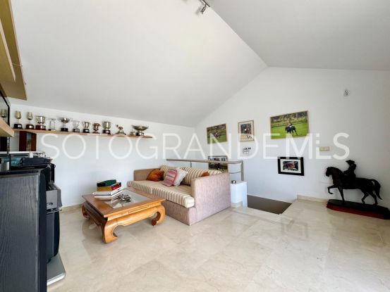 For sale duplex penthouse with 6 bedrooms in Isla Carey, Sotogrande Marina | Holmes Property Sales